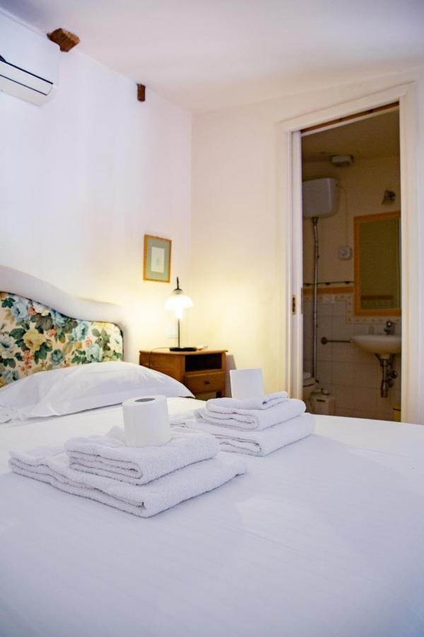 Tranquil Suite Near David Florencie Exteriér fotografie
